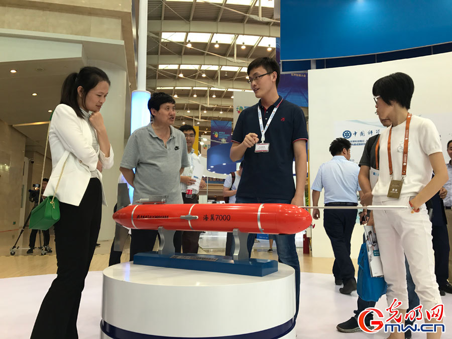 A visit to World Intelligence Expo at WIC2017 in N China’s Tianjin