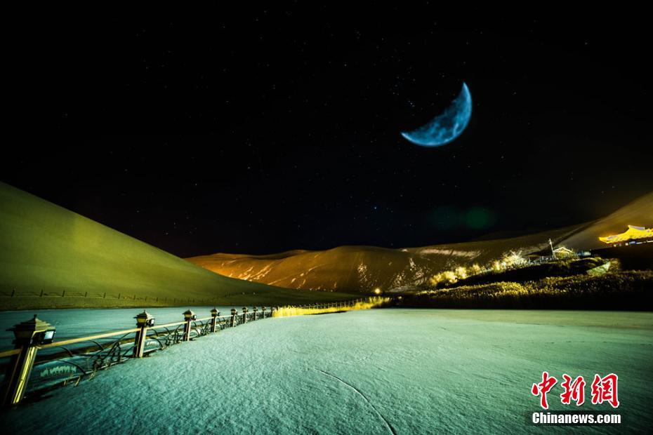 Breathtaking scenery of Crescent Spring in NW China’s Gansu Province