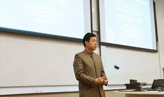 王义桅:肩负时代使命,传递中国声音 王义桅:肩负时代使命,传递中国声音