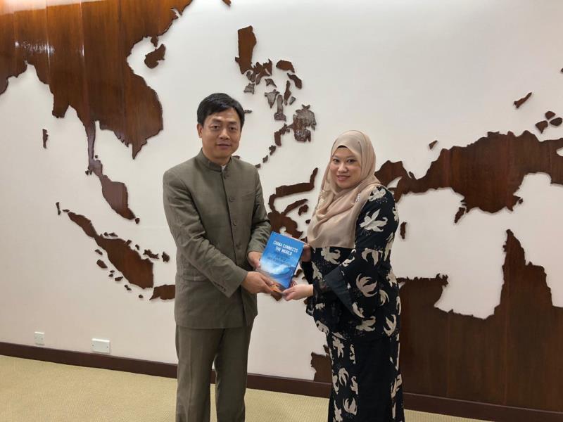 王义桅:肩负时代使命,传递中国声音 王义桅:肩负时代使命,传递中国声音