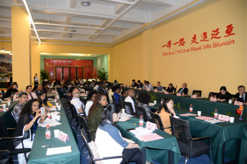 “一带一路，走进嘉兴”启动仪式在平湖召开