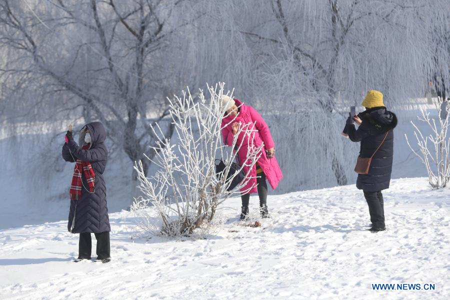 Rime scenery along Hunhe River in NE China