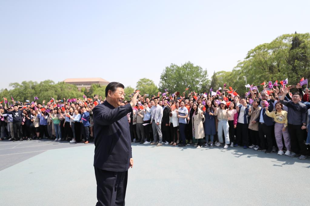 Xi stresses building world-class universities to serve nation in visit to Tsinghua