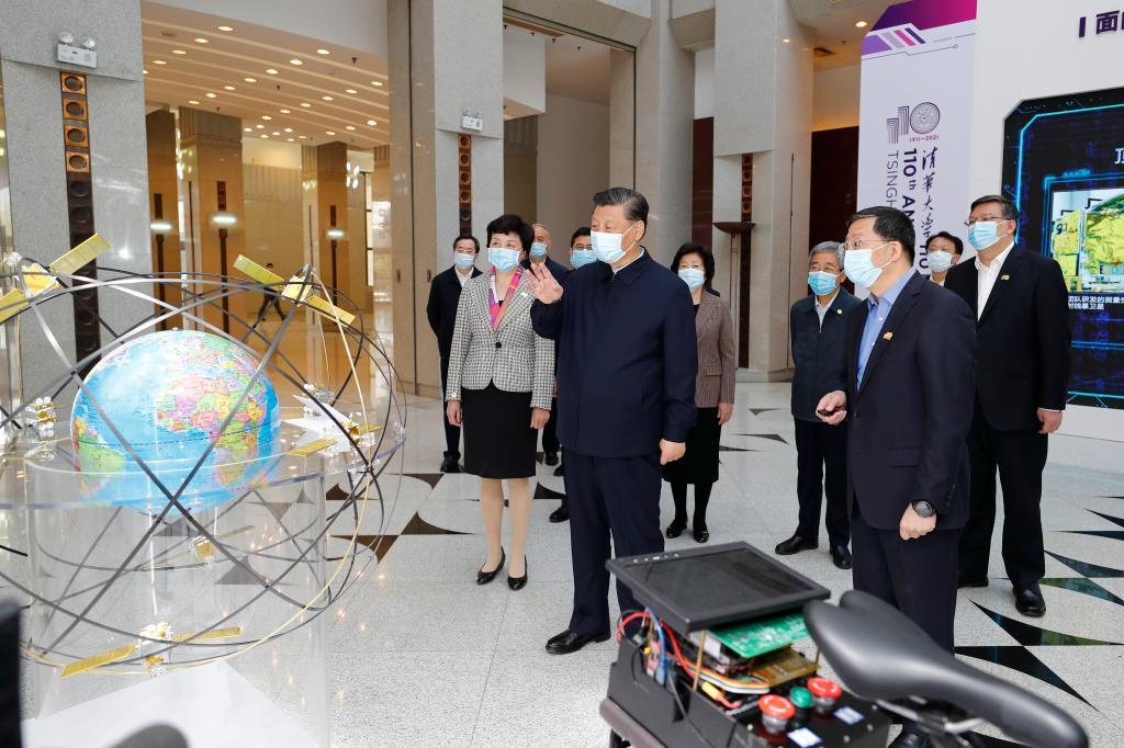 Xi stresses building world-class universities to serve nation in visit to Tsinghua