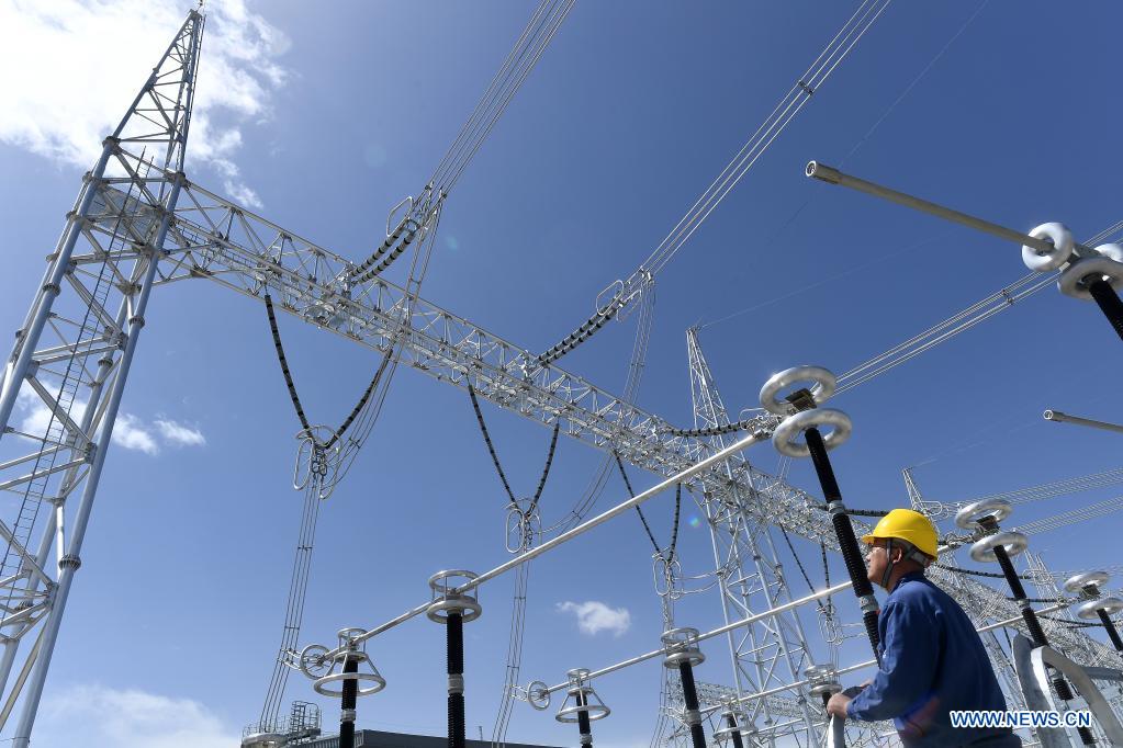 In pics: ultra-high voltage transmission line from Qinghai to Henan