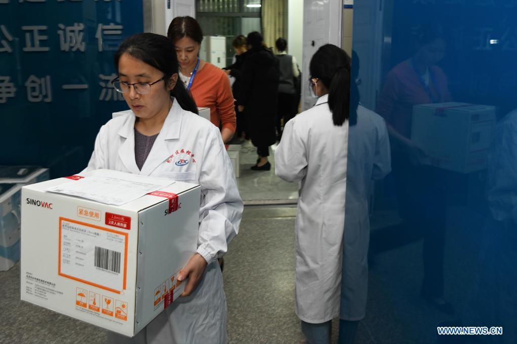 COVID-19 vaccination underway in east China's Anhui