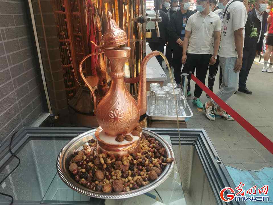 Too much to eat and enjoy at Kuanzhai Alley Food Street in Urumqi of Xinjiang