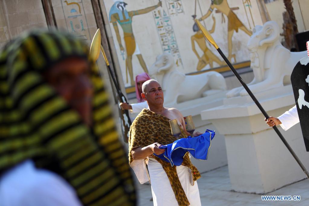 Pharaonic wedding ceremony held to revitalize tourism in Giza