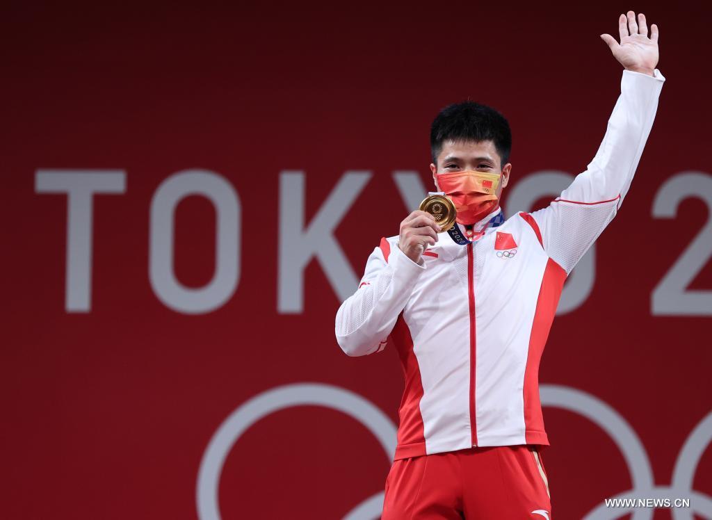 Confident Li pockets China's 2nd weightlifting gold at Tokyo 2020