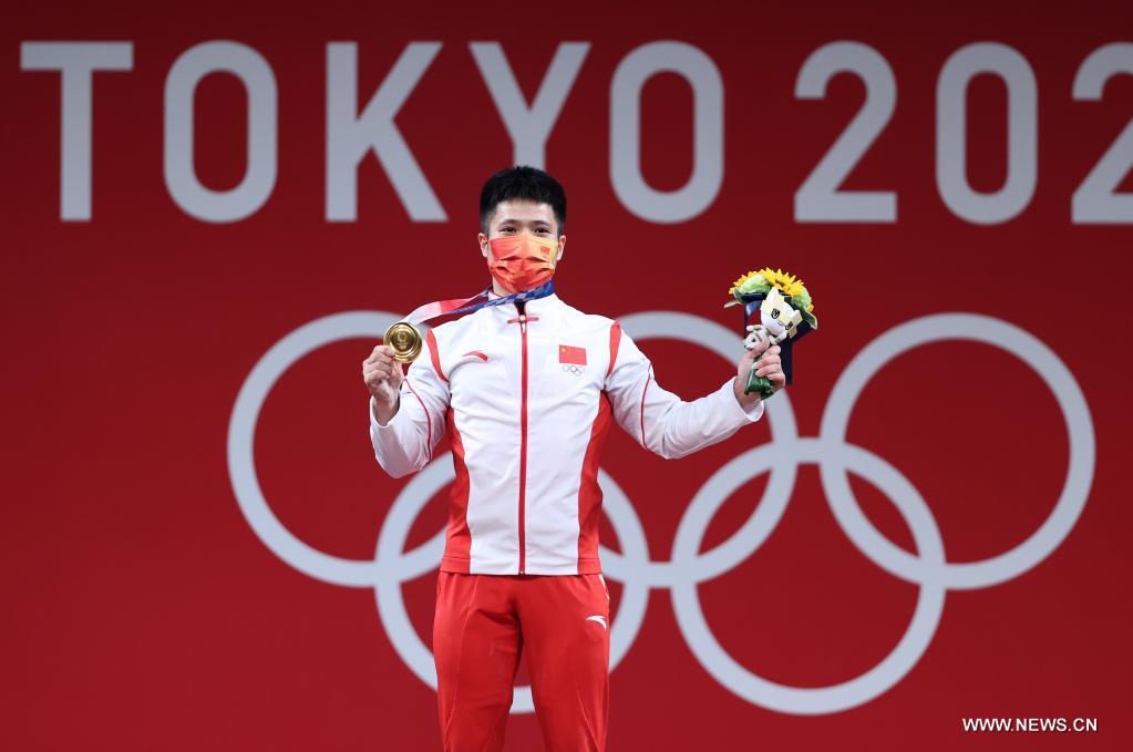 Confident Li pockets China's 2nd weightlifting gold at Tokyo 2020