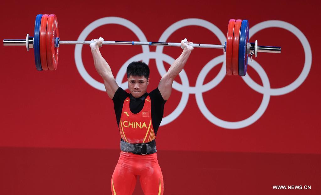 Confident Li pockets China's 2nd weightlifting gold at Tokyo 2020