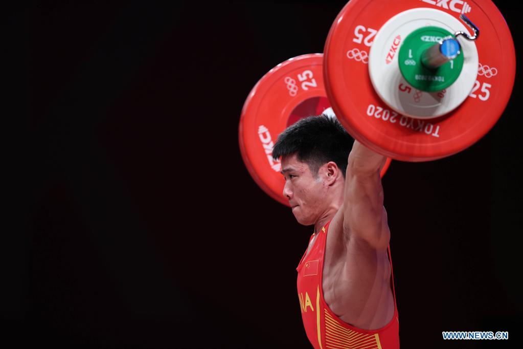 Confident Li pockets China's 2nd weightlifting gold at Tokyo 2020