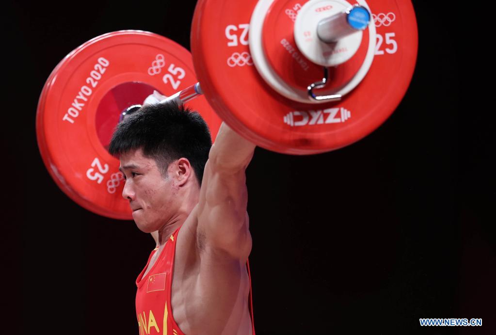 Confident Li pockets China's 2nd weightlifting gold at Tokyo 2020