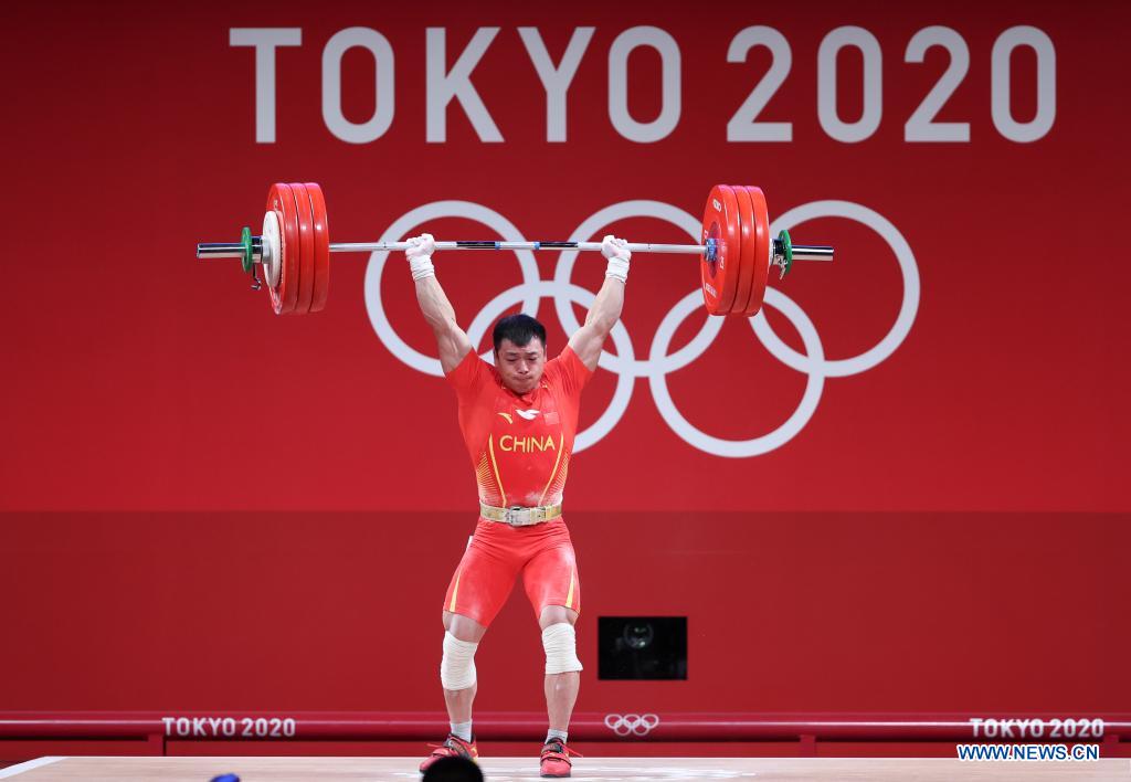 Chinese weightlifter Chen rallies to clinch Olympic men's 67kg gold