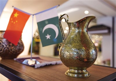 Greenland Group’s permanent trading platform turns items exhibited at CIIE into commodities