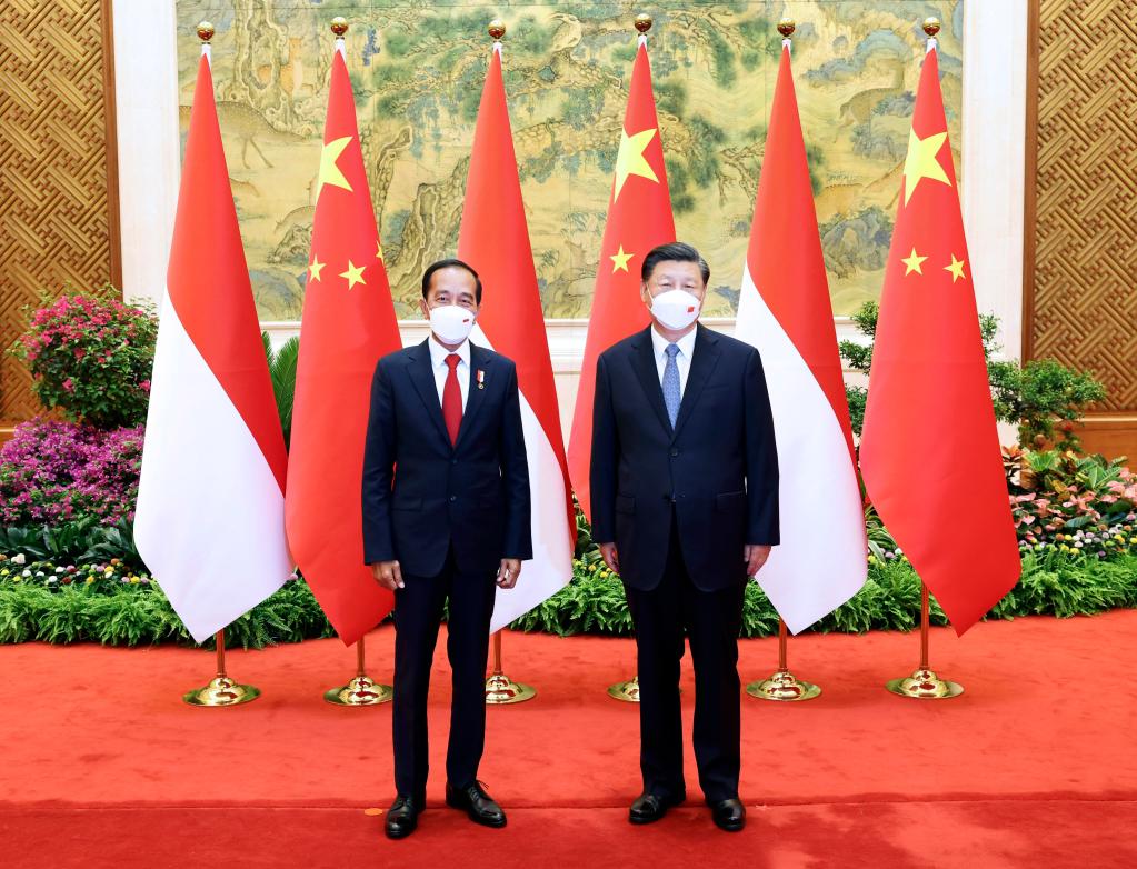 Chinese, Indonesian presidents pledge joint efforts to build community with shared future