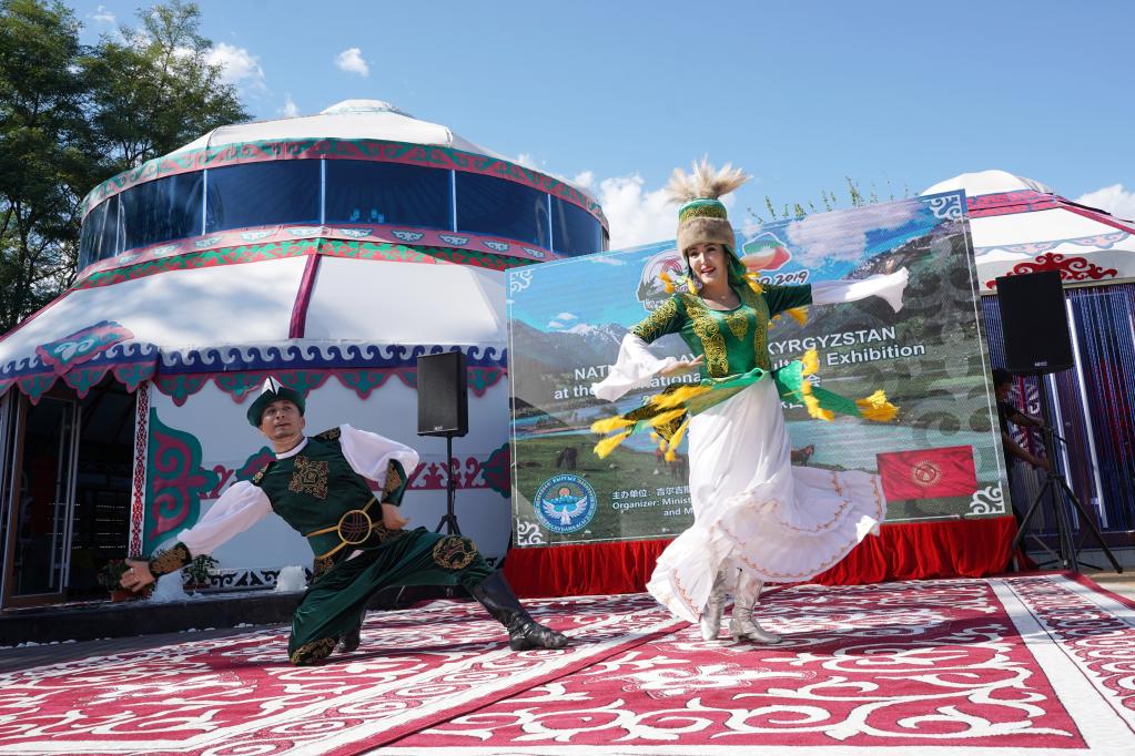 China, Kyrgyzstan agree to build community with shared future