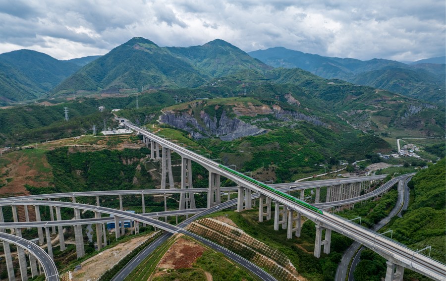 Interview: Xi's vision on shared future of humanity an 