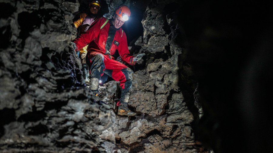 EyesonSci | Shuanghe Cave in China's Guizhou officially the world's third longest