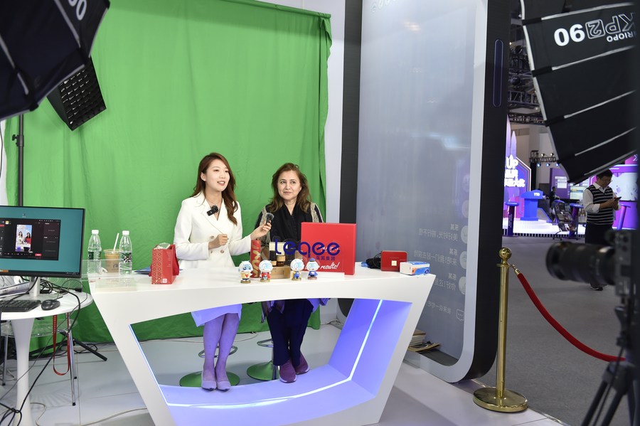 China supports building open world economy with more internationalized digital trade expo