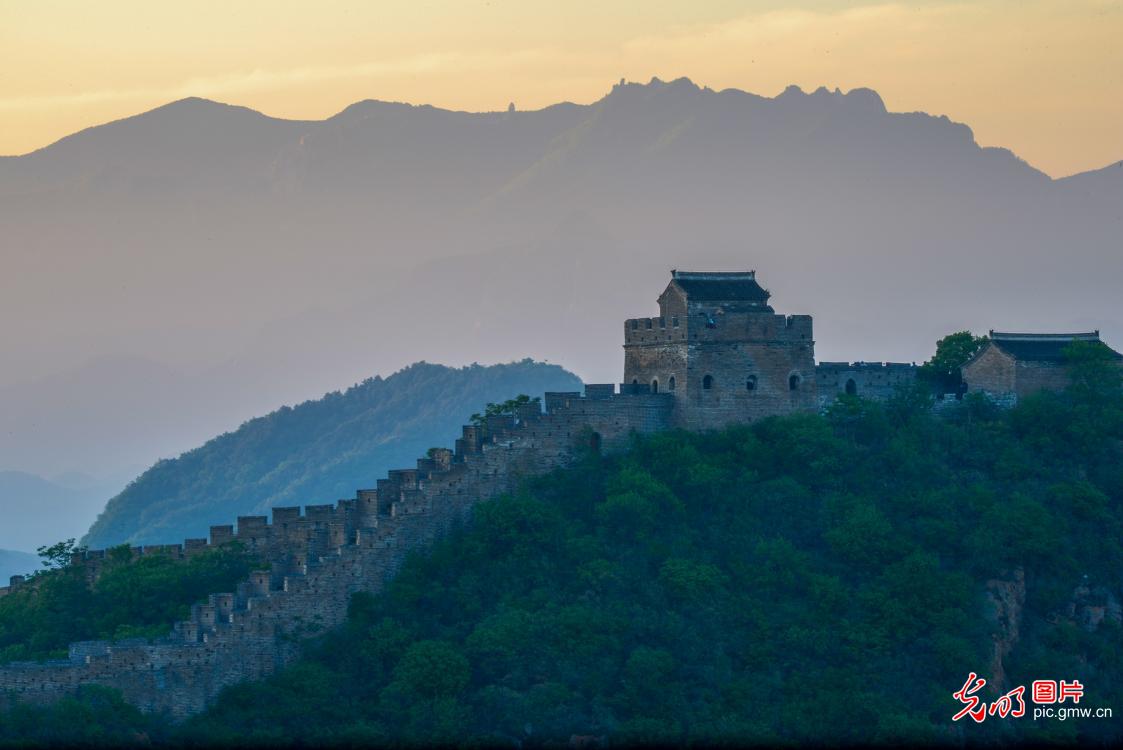 Beautiful morning scenery of Jinshanling Great Wall after rain