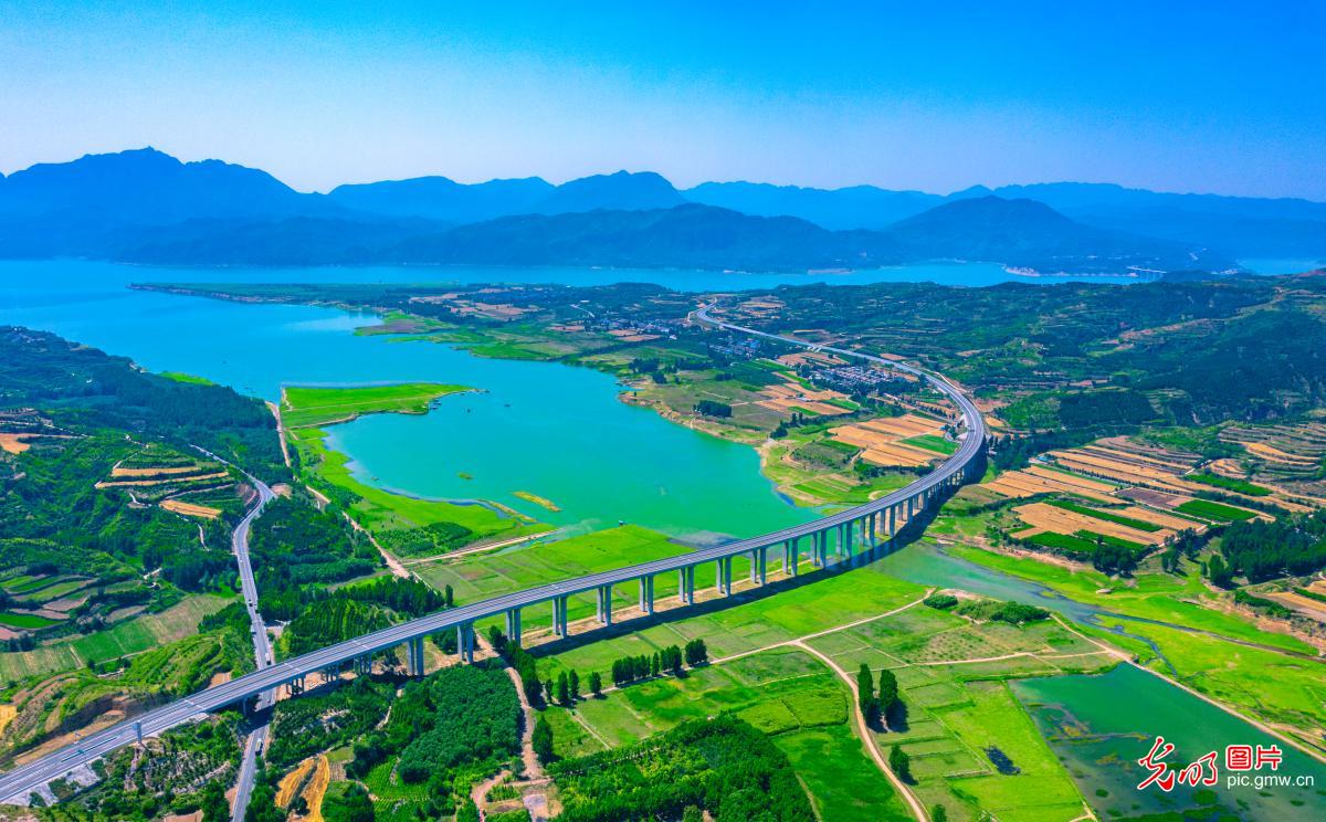 Yuanqu, Shanxi: picturesque scenery at the Ancient City National Wetland Park