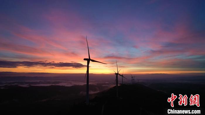 Picturesque scenery of sunrise in S China’s Guangxi