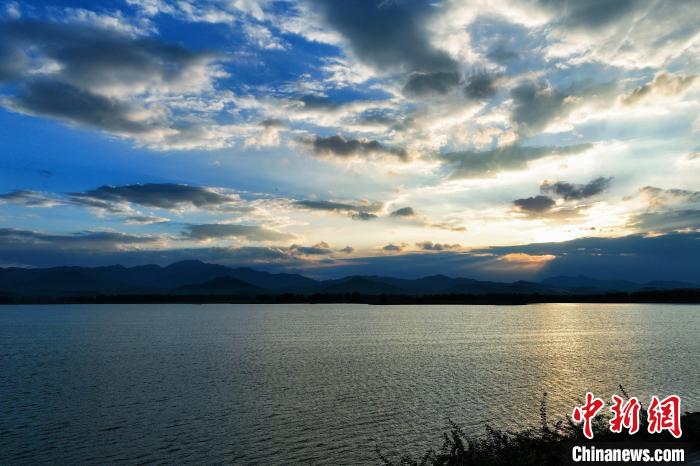 Aerial view of Zhenping County covered by morning glow in C China’s Henan Province