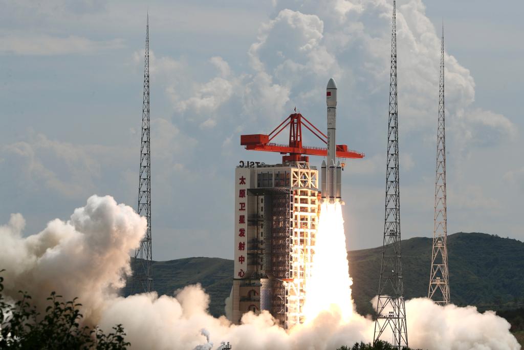 China's commercial space firms propel industrial upgrading via innovative cooperation