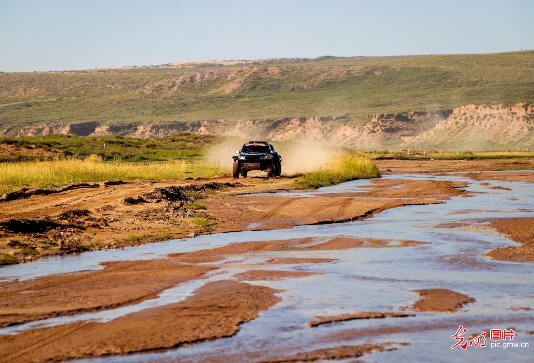 Thrilling off-road racing in desert 