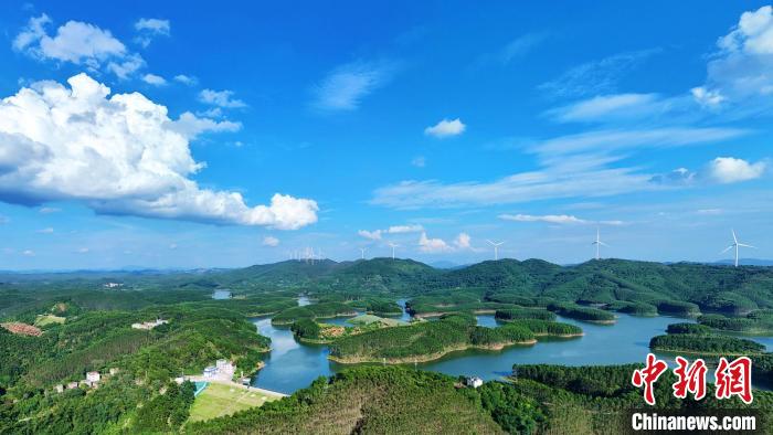 Picturesque scenery of Tunliu Reservoir in S China’s Guangxi