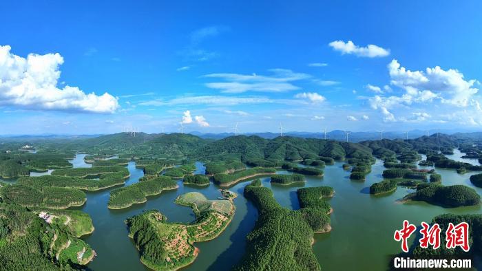 Picturesque scenery of Tunliu Reservoir in S China’s Guangxi