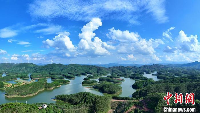 Picturesque scenery of Tunliu Reservoir in S China’s Guangxi