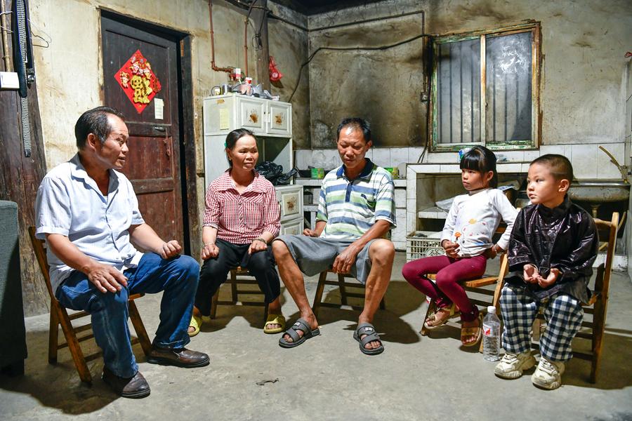 Teacher delivers hope to children in China's landlocked mountains