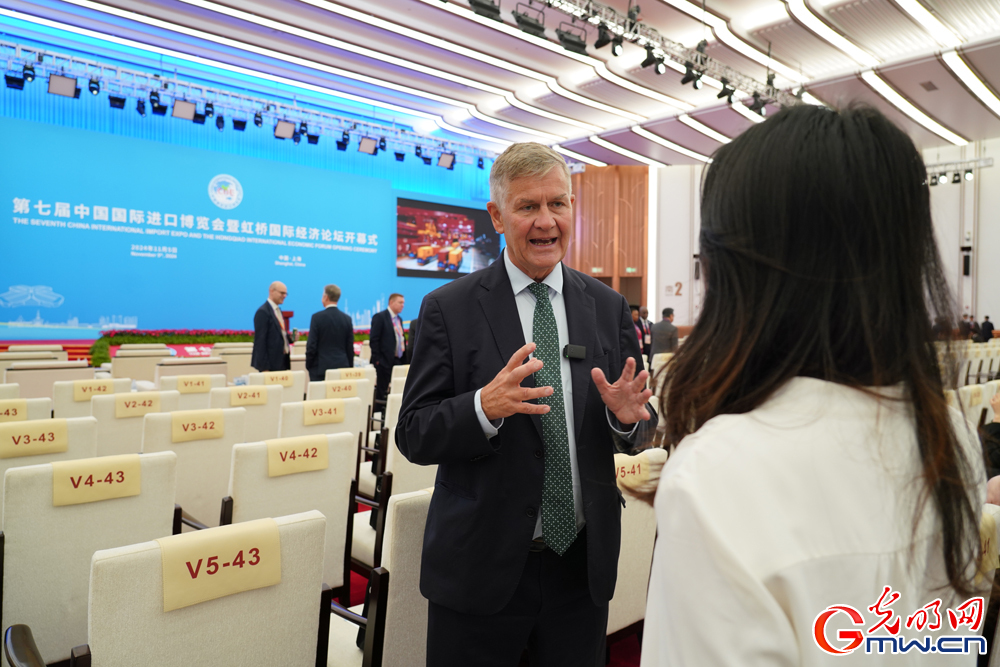 A glimpse of 7th CIIE on its first day in E China’s Shanghai