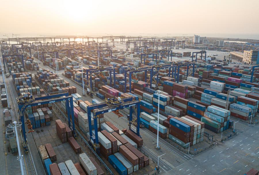 HainanOutlook | Annual container throughput of Yangpu port exceeds two million TEUs