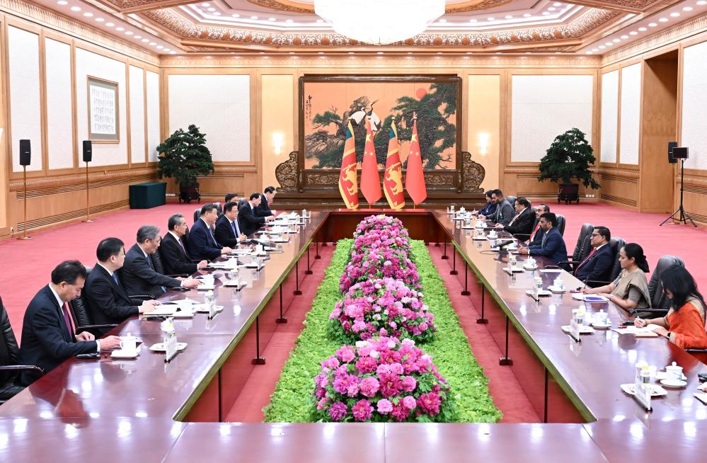 Xi calls for fostering new highlights in China-Sri Lanka cooperation