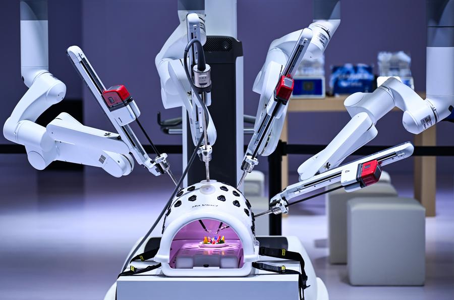 China's medical equipment integrates cutting-edge technologies to drive innovation