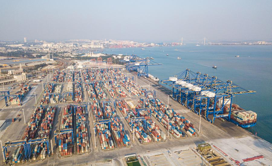 China sticks to opening up despite growing global protectionism