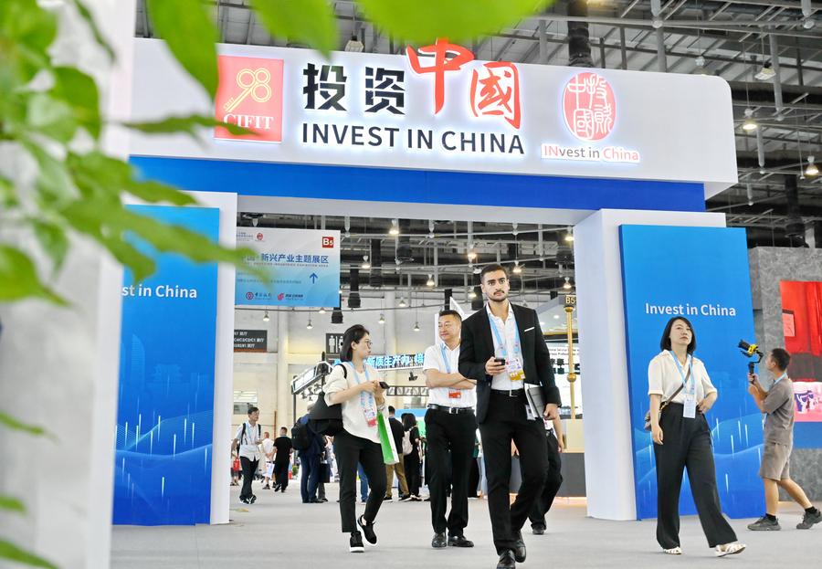 Foreign business leaders reaffirm China as oasis of certainty