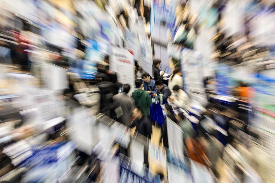 China taps big data to close graduate job gap