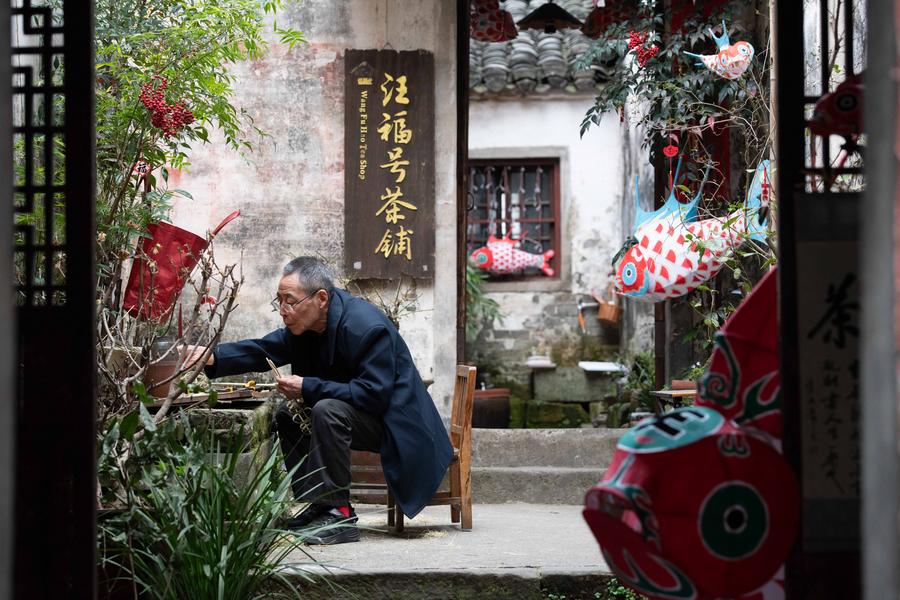 Shexian County of E China's Anhui promotes heritage preservation and urban renewal