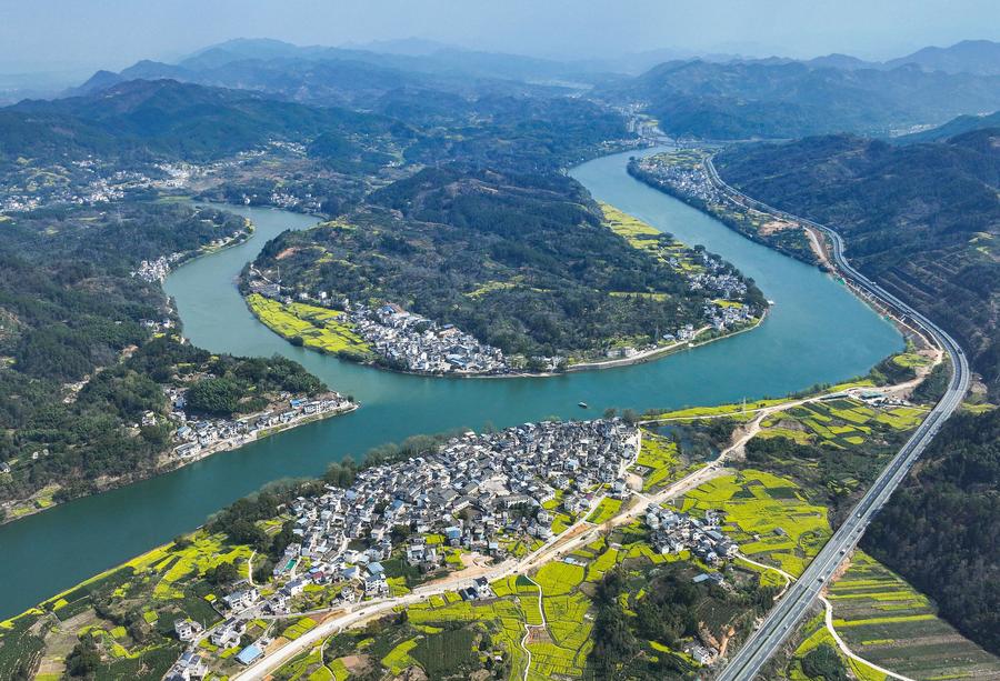 Shexian County of E China's Anhui promotes heritage preservation and urban renewal