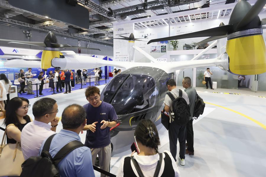 Low-altitude economy expo held in Shanghai