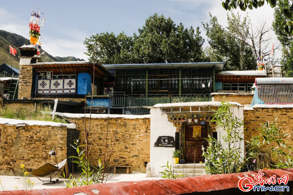 Glorious 60 Years • Our Homeland | A glimpse of rural life in Qangkyim Village, SW China's Xizang