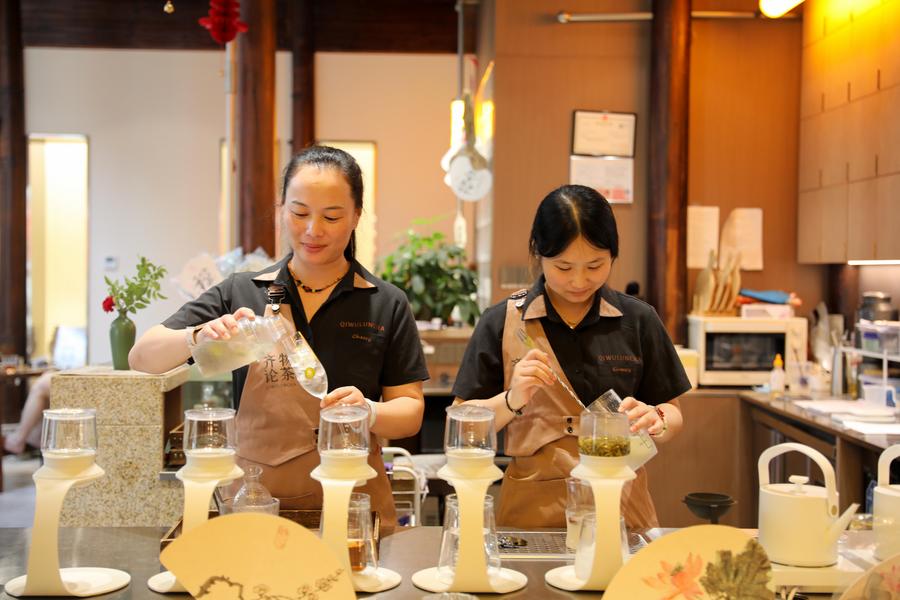 China's bubble tea boom brews rural growth, international presence