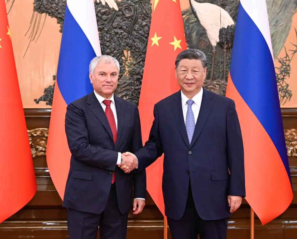 Xi meets Russian State Duma chairman