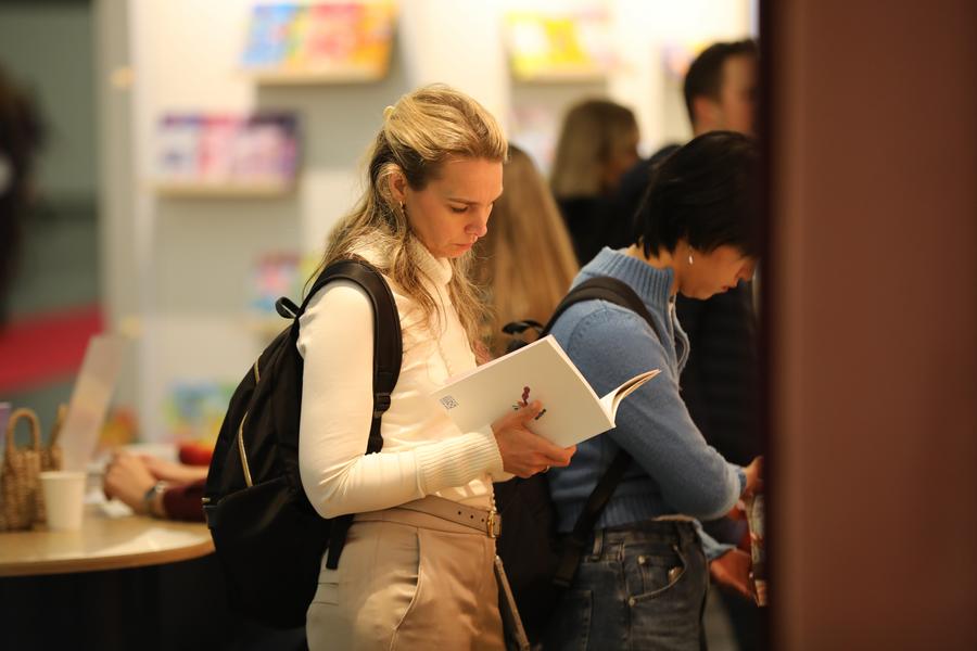 German scholar unveils book on Japan's wartime human experiments in China