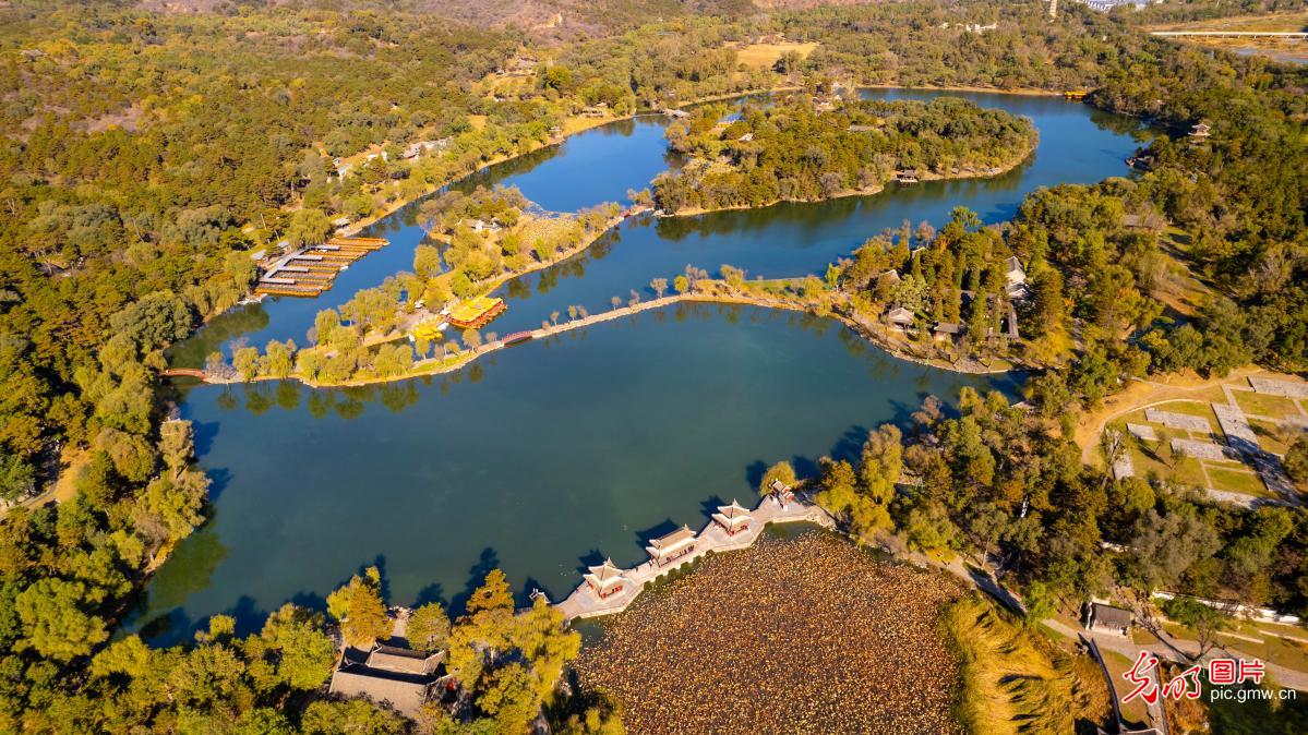 Chengde Mountain Resort embraces autumn charm in NChina's Hebei