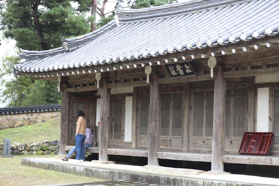 Ancient scholar bridges Yangzhou and Gyeongju through literature works